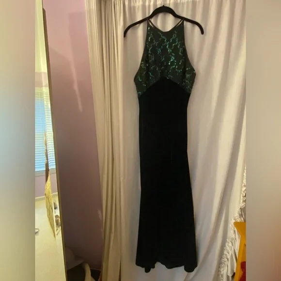Betsy & Adam | Dresses | Emerald Green Velvet Sequin Maxi Dress With Open Back | Poshmark Betsy & Adam | Dresses | Emerald Green Velvet Sequin Maxi Dress With Open Back | Poshmark